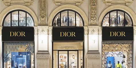 profumeria dior milano|christian dior milano.